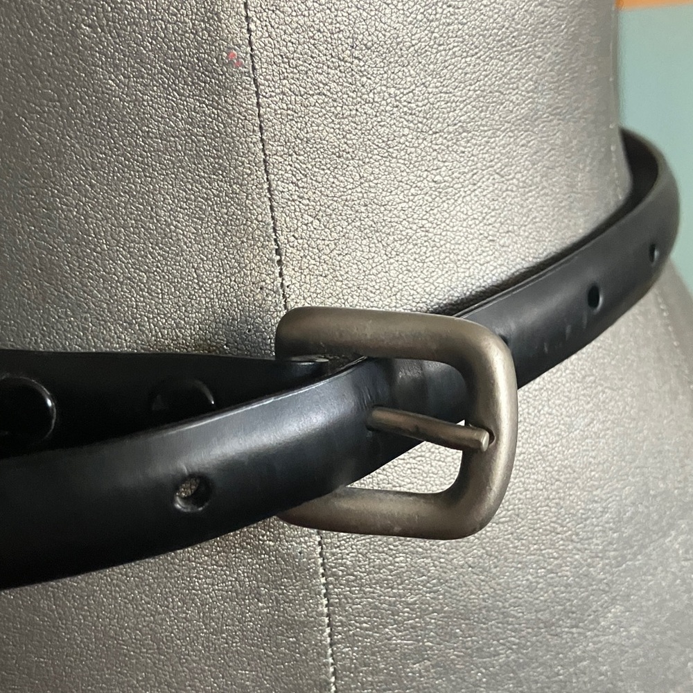 Vintage 90s Calvin Klein Black Leather Belt size small - Picture 8 of 12